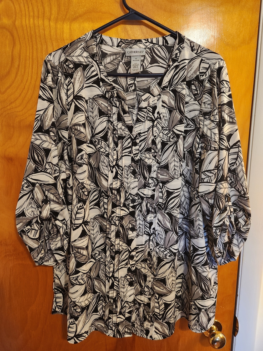 Catherines Black & White Leaf Print Tunic Blouse